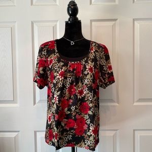 212.  SAG HARBOR size 1X Flower 🌺 print Blouse